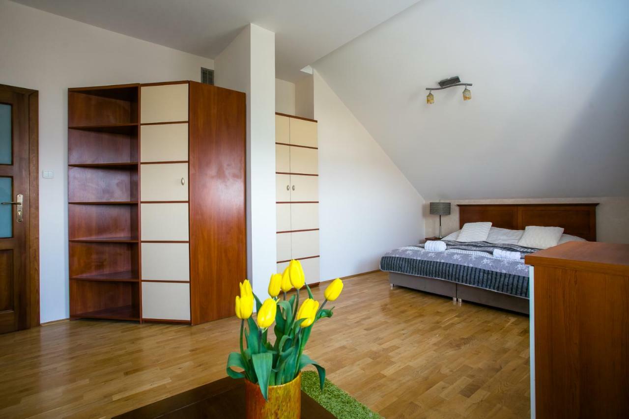 Pokoje Beskidzka Apartment Lublin Exterior photo